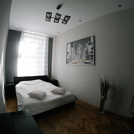 Апартаменты J2 Краков Экстерьер фото
